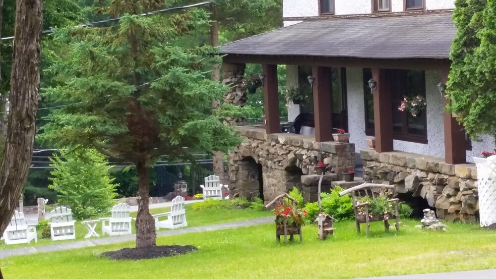 Rock Castle Resort - photo 8