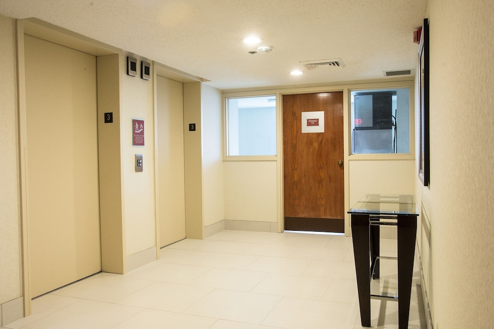The Hotel at Dayton South - photo 17
