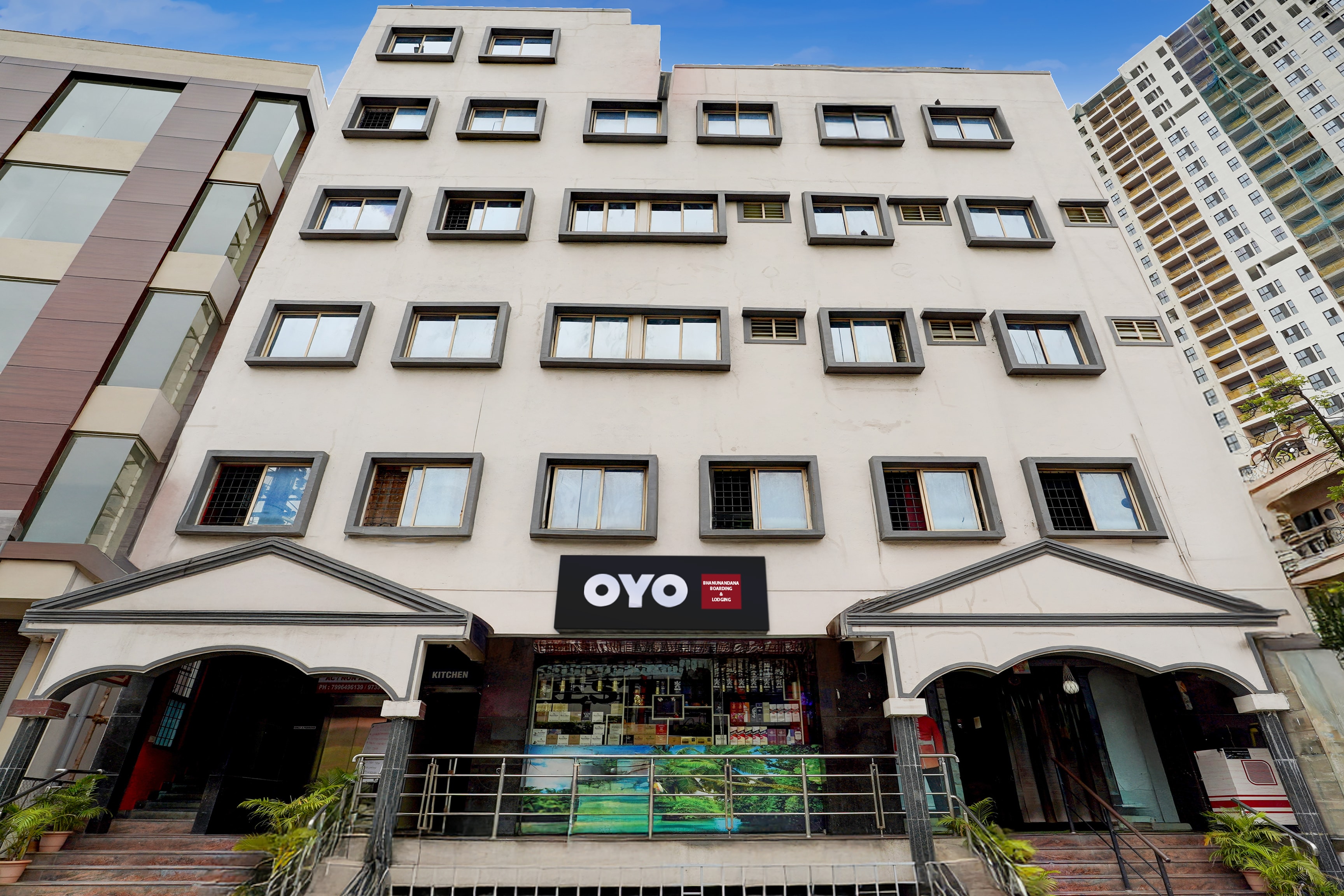Hotel O Bhanunandana Boarding & Lodging Basaveshwar Nagar — 4-Star Luxury Hotel in Bengaluru, India