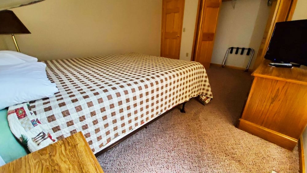 Jasper Ridge Inn Ishpeming - photo 77