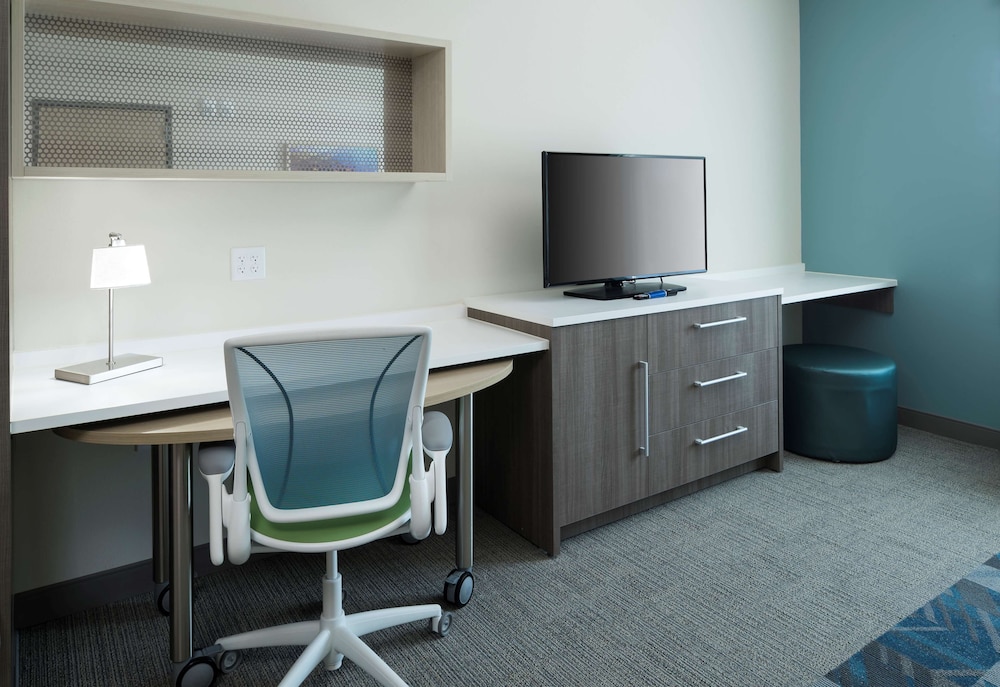 Home2 Suites by Hilton Cape Canaveral Cruise Port FL - photo 17