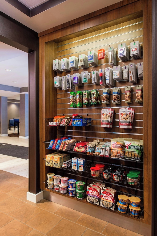 Courtyard Marriott Binghamton - photo 31