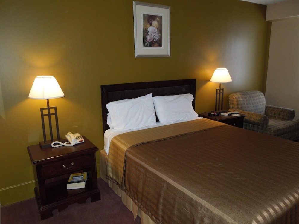 Hilltop Inn - photo 6