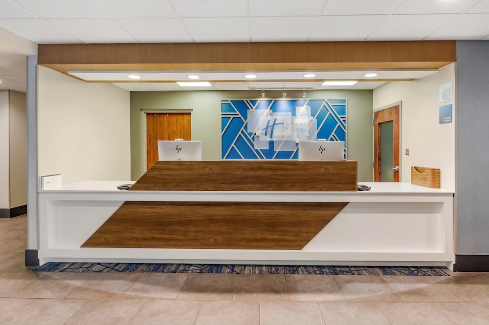 Holiday Inn Express & Suites Nashville Southeast Antioch by IHG - photo 2