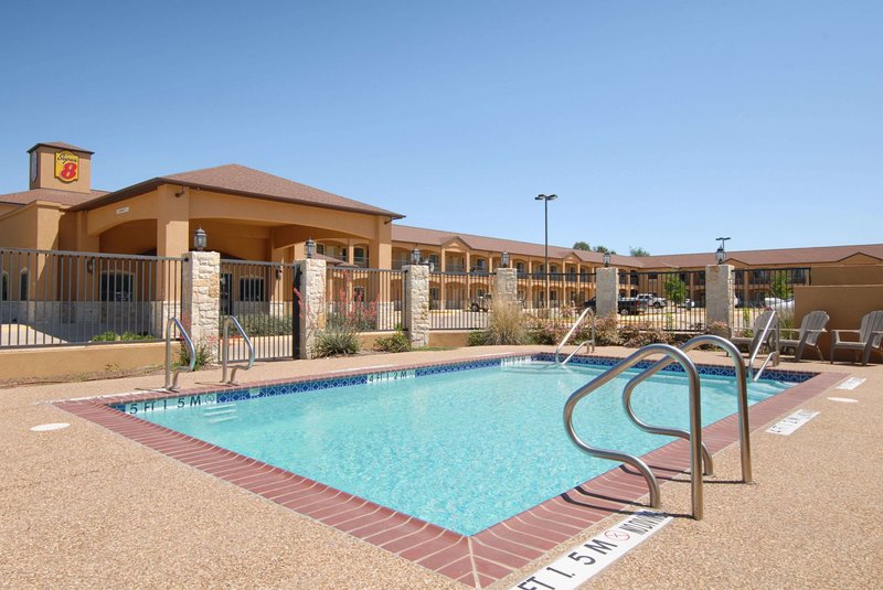 Super 8 by Wyndham Stephenville - photo 22