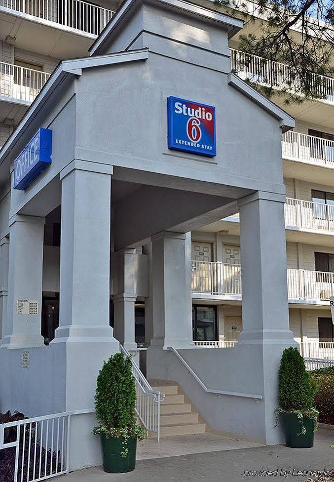 Motel 6 Marietta GA Atlanta Northwest - photo 2