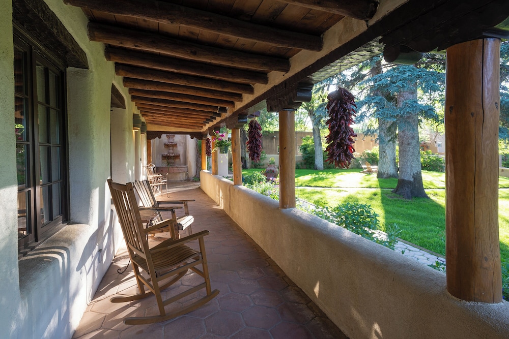 Inn on La Loma Plaza - photo 109