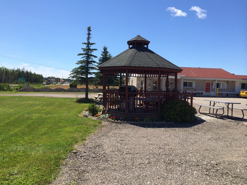 Shelburne Motel in Shelburne, Canada
