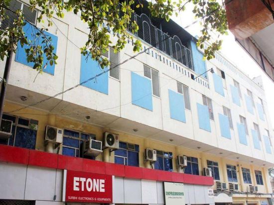 Hotel Welcome in Jaipur, India