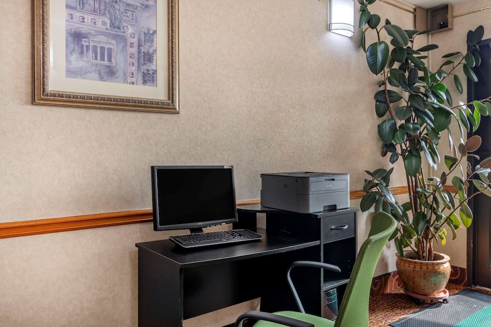 Quality Inn Marietta near Dobbins ARB - photo 42