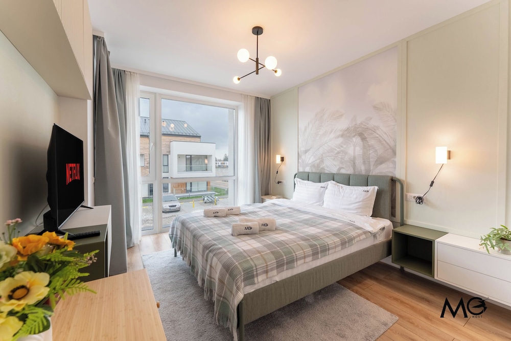 MoHost Uno — 4-Star Luxury Hotel in Brasov, Romania