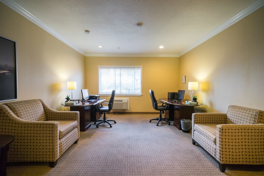 San Mateo SFO Airport Hotel - photo 31