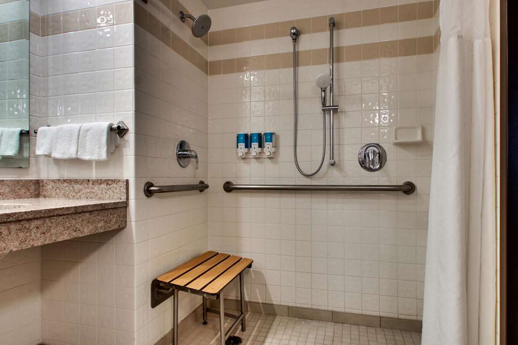 Drury Inn & Suites Bowling Green - photo 34