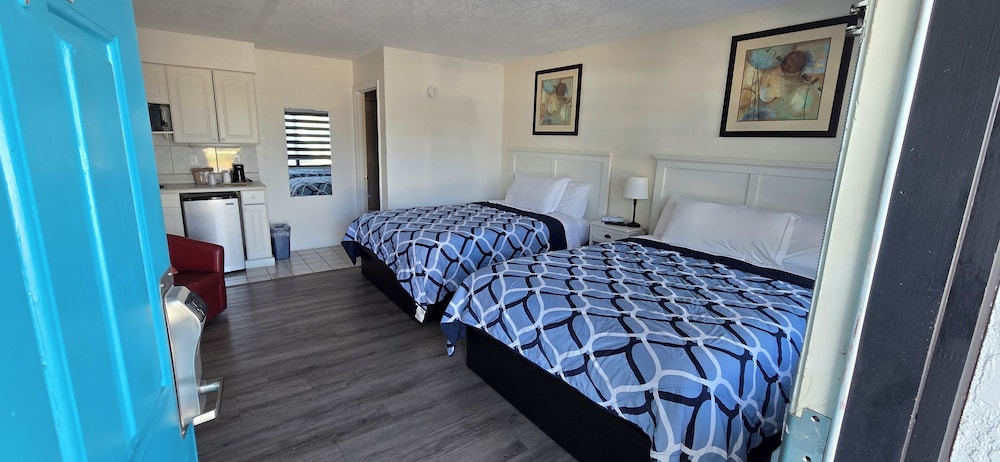 Merida Inn and Suites - photo 9