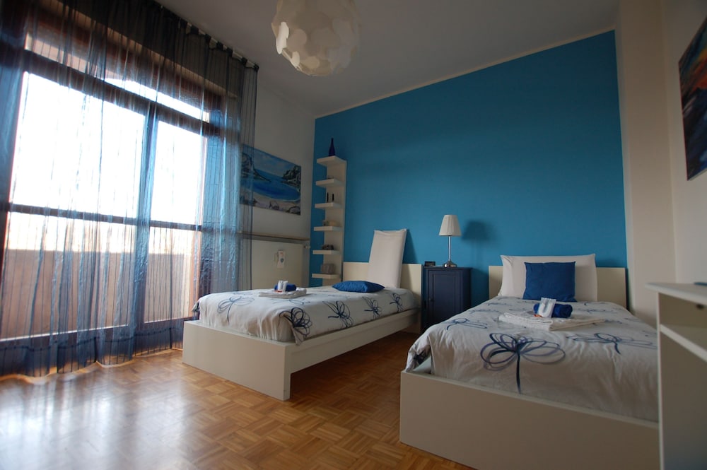 La Rosa Scarlatta Broseta in Bergamo, Italy