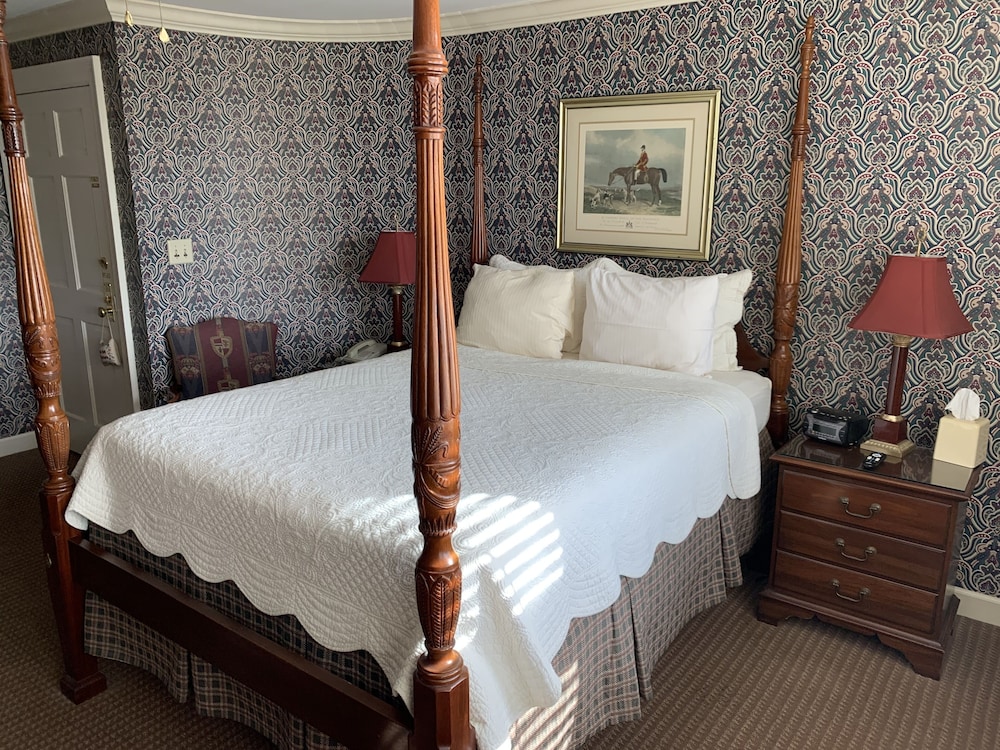 1842 Inn - photo 48