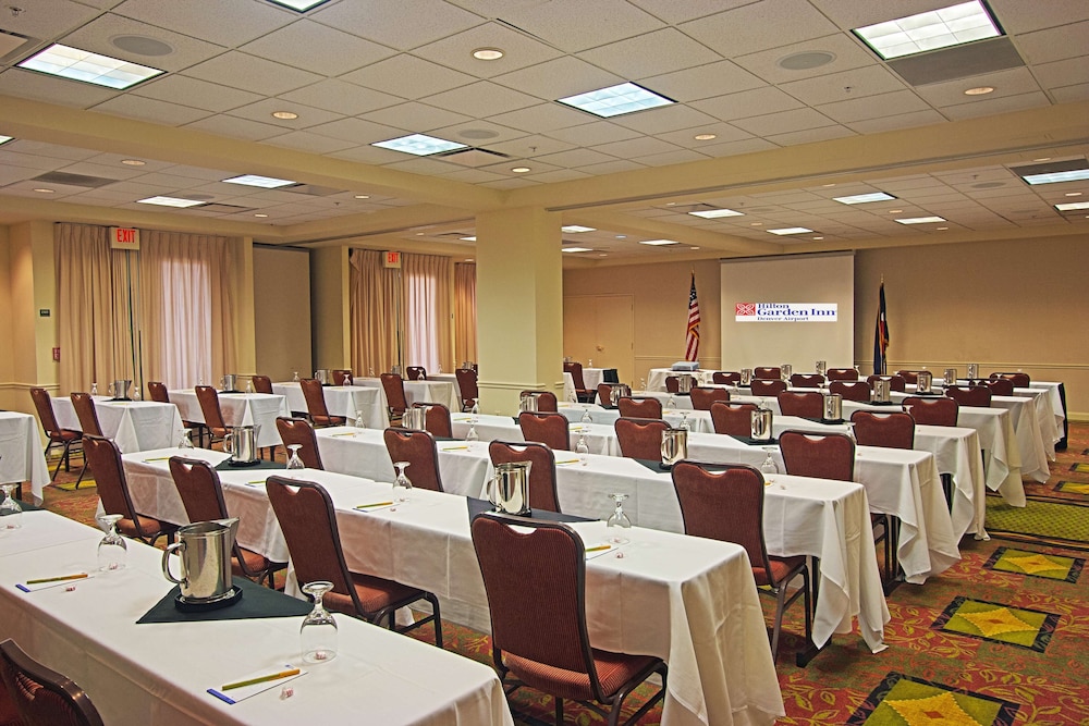 Hilton Garden Inn Denver Airport - photo 49