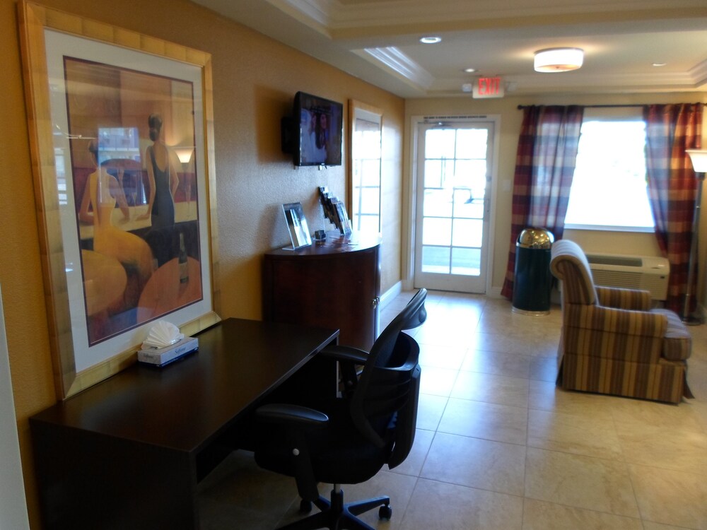 Motel 6 Las Vegas NV Strip - photo 3