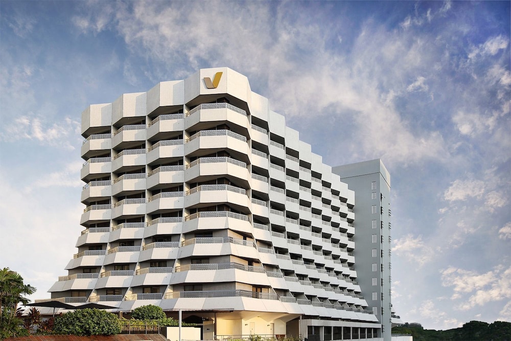 Village Hotel Katong by Far East Hospitality — 4-Star Luxury Hotel in Singapore, Singapore