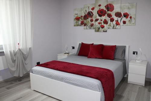 La Luna BLU Malpensa Appartamento Papaveri — 4-Star Luxury Hotel in Somma Lombardo, Italy