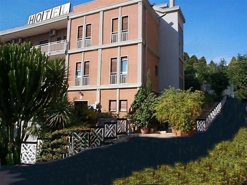 Alberghi Poggio Ducale - last minute hotel in Catania