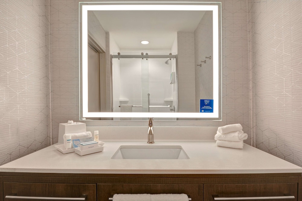 Home2 Suites by Hilton Savannah Midtown GA - photo 26