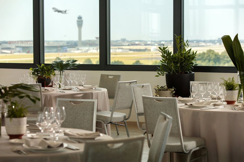 Kimpton Overland Hotel Atlanta Airport by IHG - photo 71