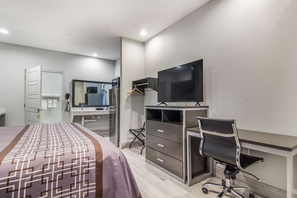 Studio 6 Deer Park TX - photo 8