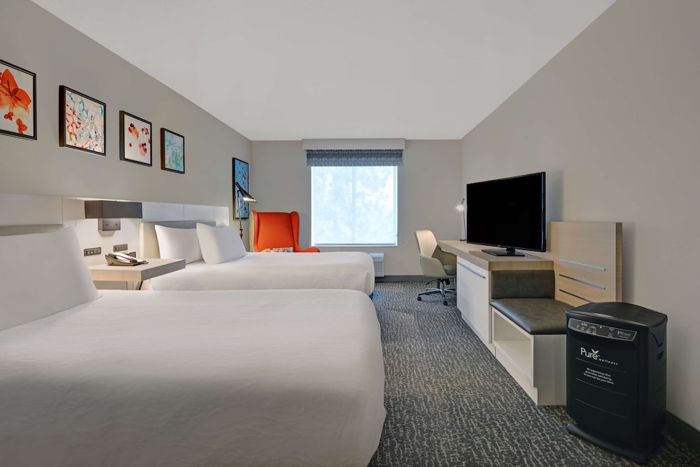 Hilton Garden Inn Jacksonville JTB Deerwood Park - photo 19
