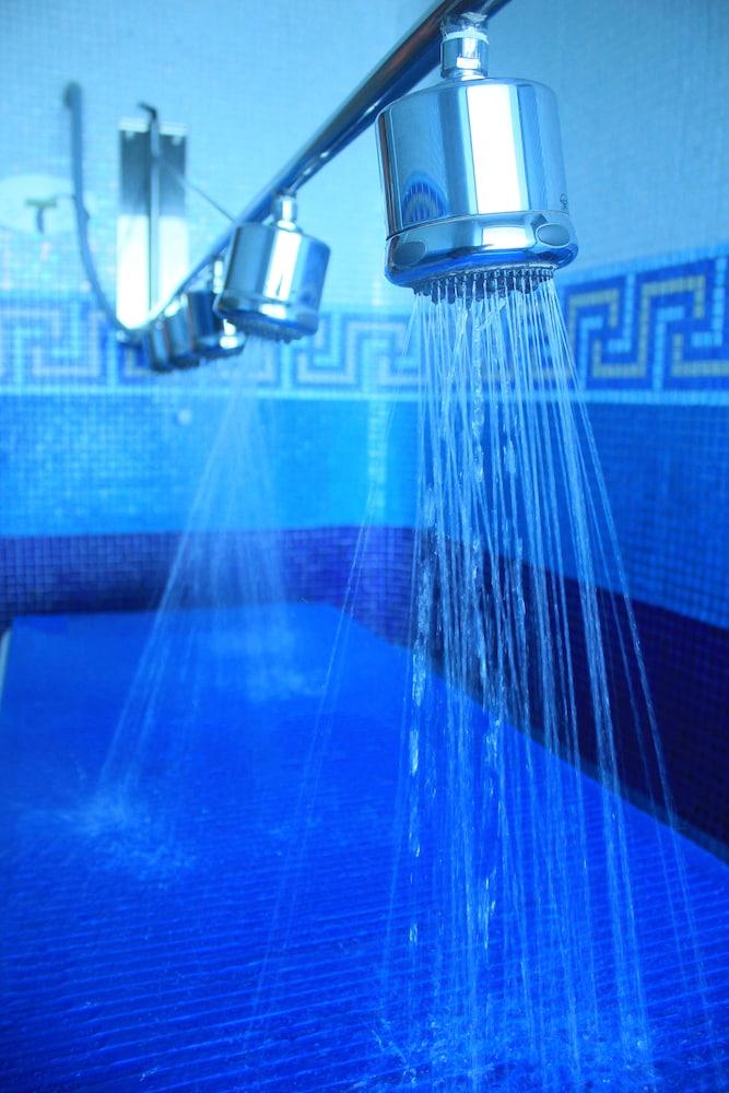 Vichy shower