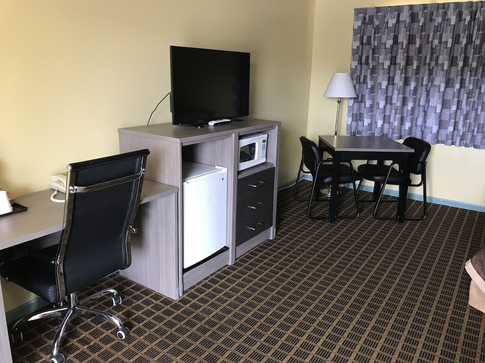 Parkview Motel - photo 5