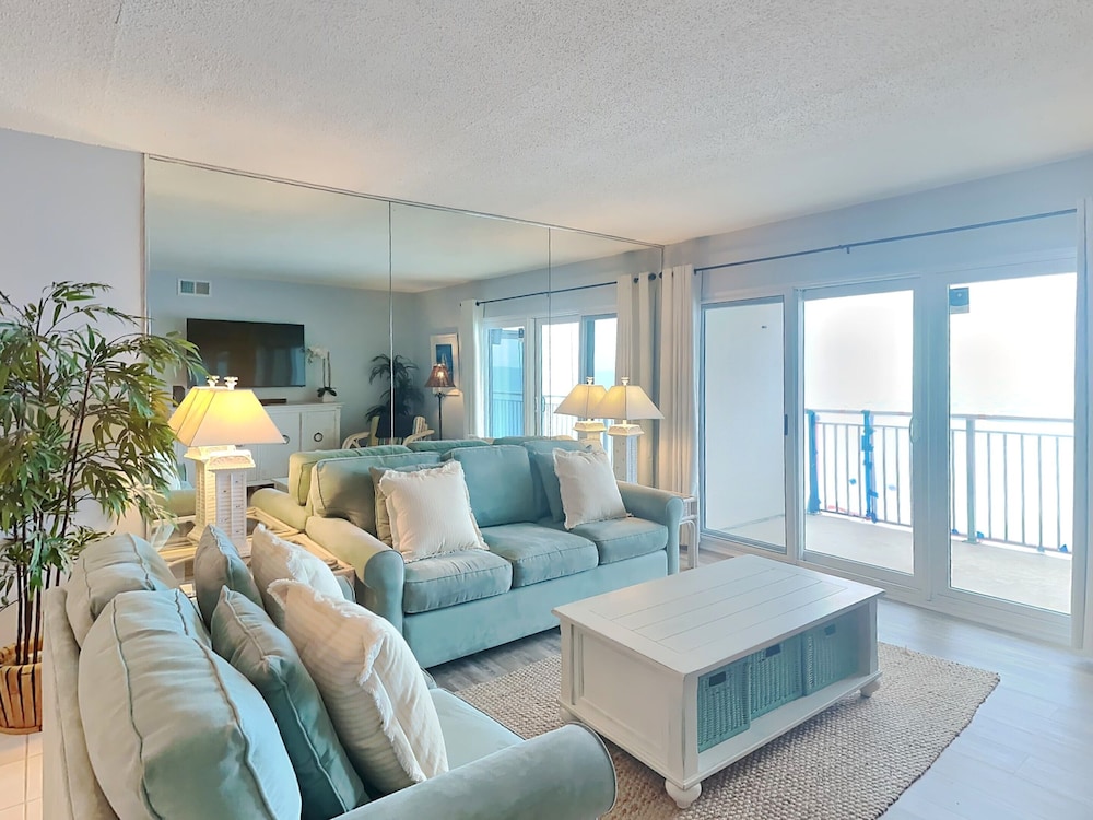 Emerald Isle Fort Walton Beach #400 — 4-Star Luxury Hotel in Fort Walton Beach, United States