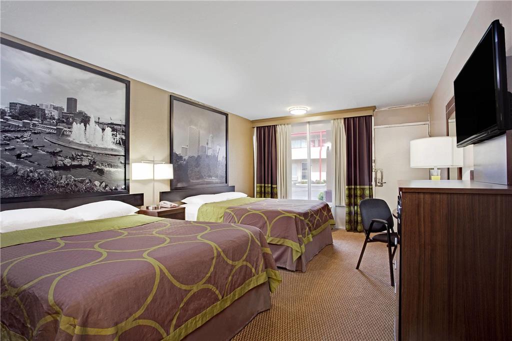 Super 8 by Wyndham Oklahoma Frontier City - photo 12