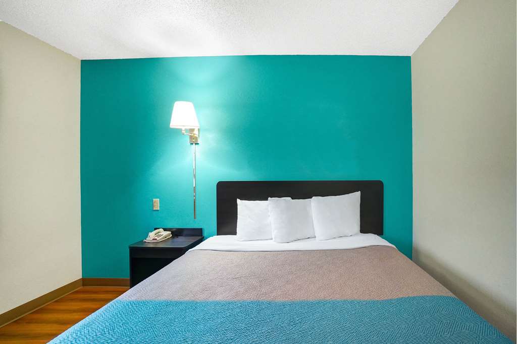 Motel 6 Montoursville PA Williamsport - photo 7