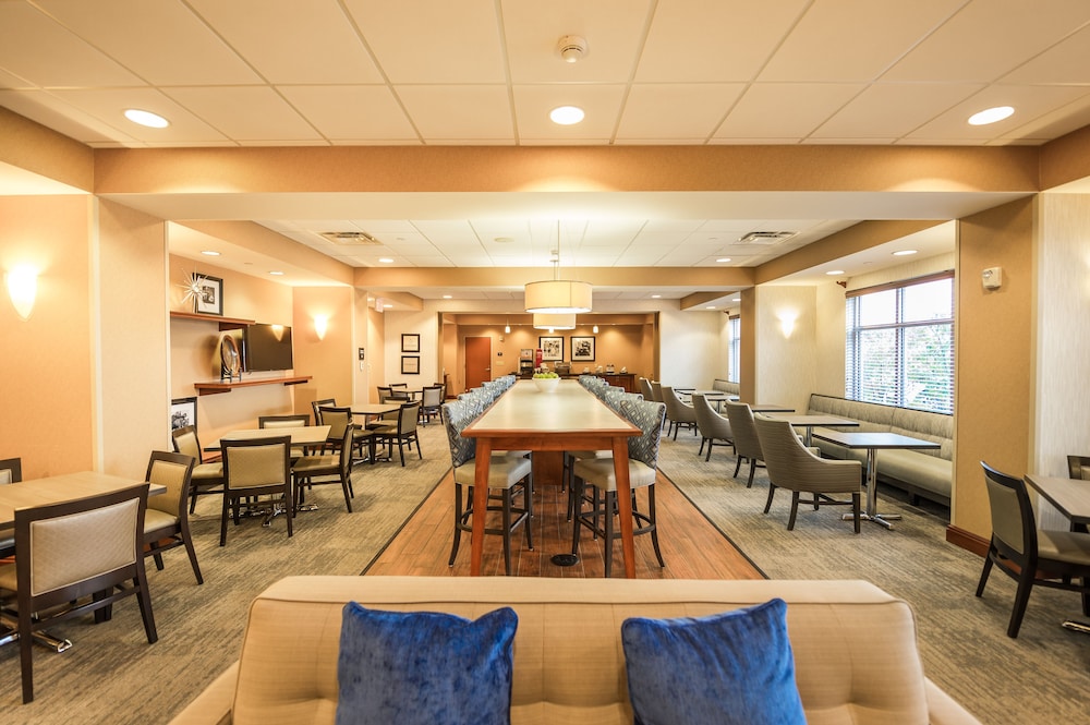 Hampton Inn Presque Isle Maine - photo 55