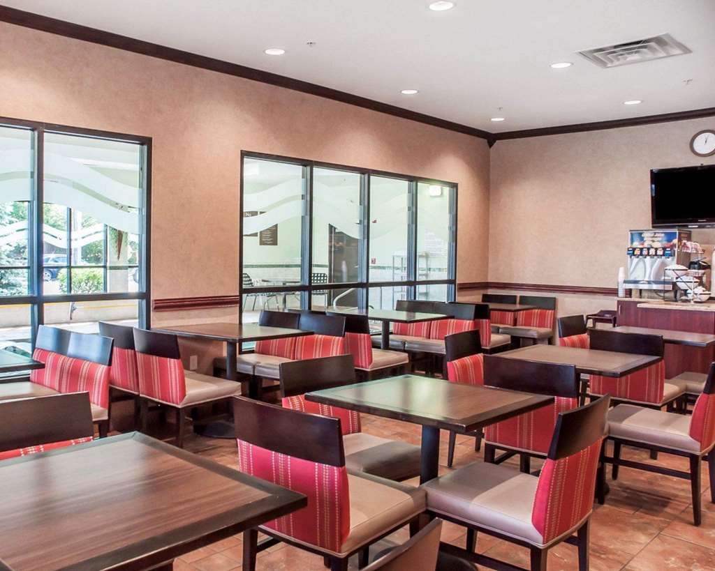 Quality Inn Near Walden Galleria Mall - photo 32