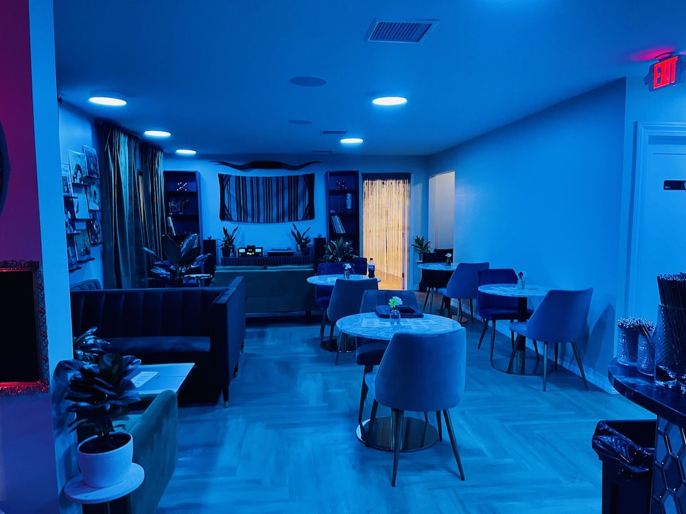 Hotel Zazz - photo 57