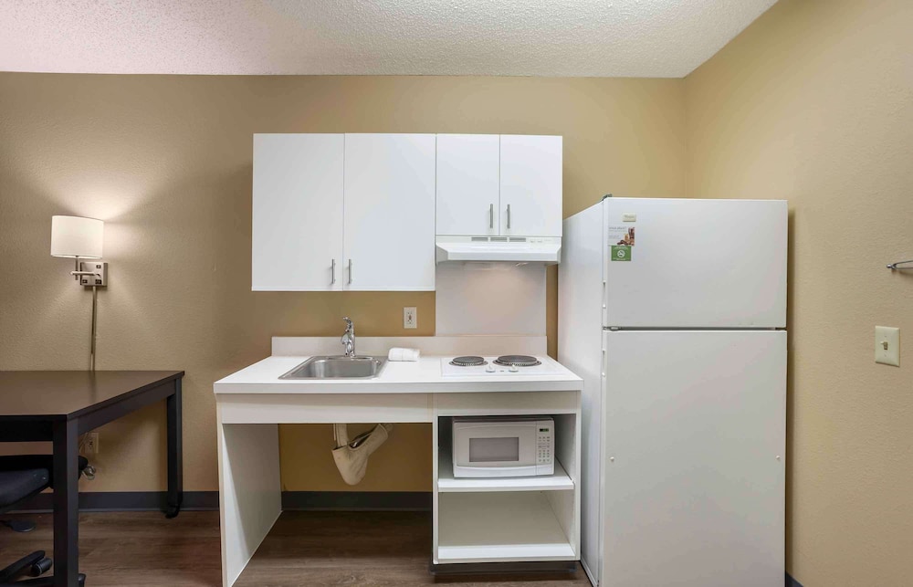 Extended Stay America Select Suites Springfield South - photo 18
