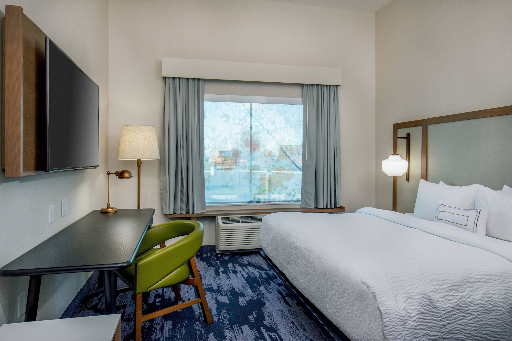 Fairfield Inn & Suites by Marriott McPherson - photo 4