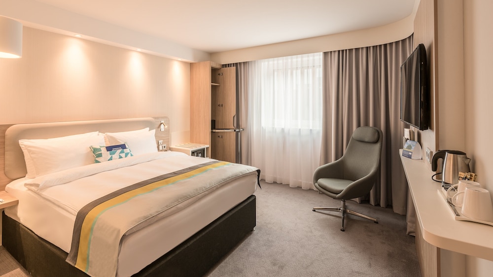 Holiday Inn Express Hotel & Suites Schulenburg by IHG - photo 8