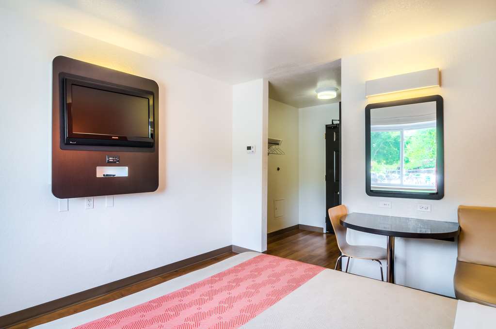 Motel 6 Arlington Heights IL Chicago North Central - photo 5