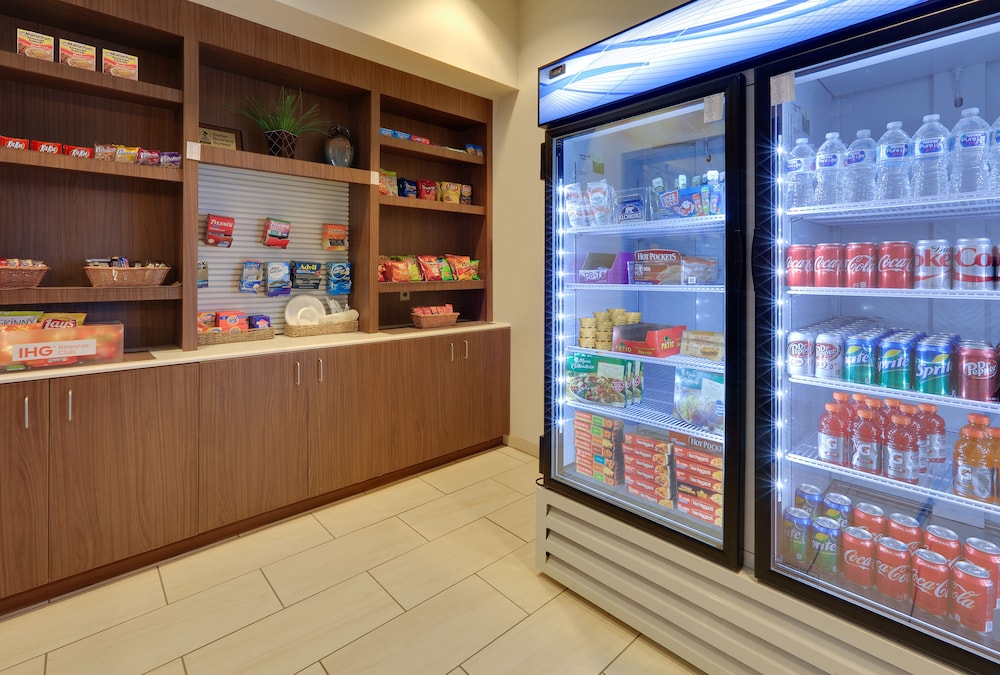 Holiday Inn Express & Suites Burleson Ft. Worth by IHG - photo 15