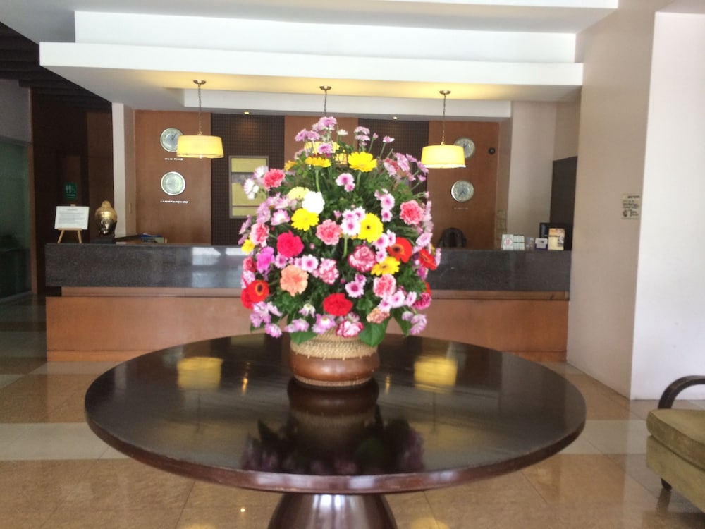 Baguio Burnham Suites Hotel — Baguio — photo 3