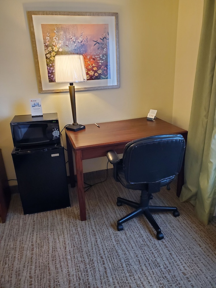 Wingate by Wyndham Uniontown - photo 20