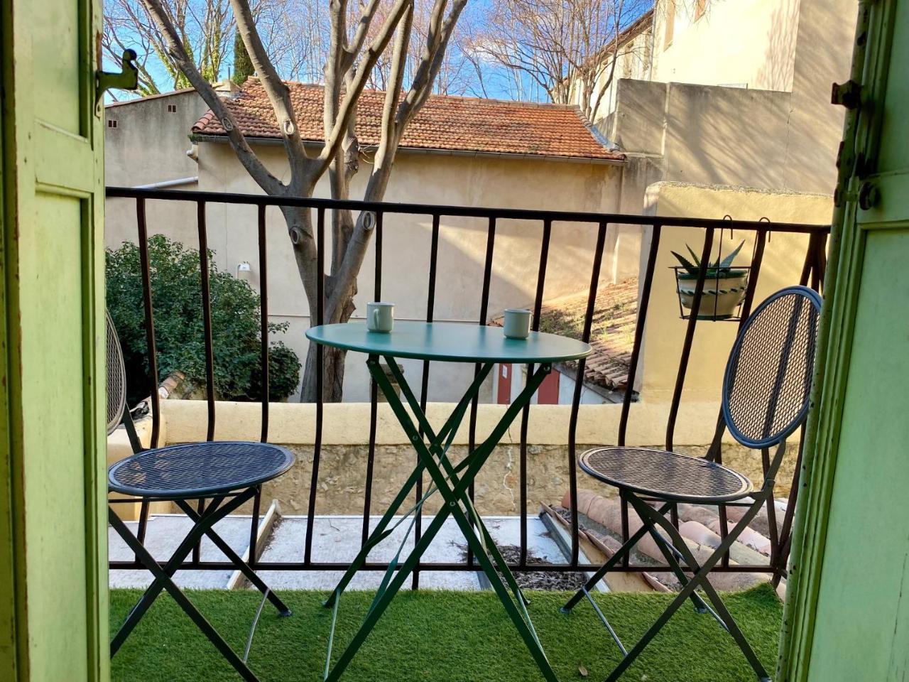 Studio Avec Balcon Sur Cour — Aix-En-Provence — photo 2