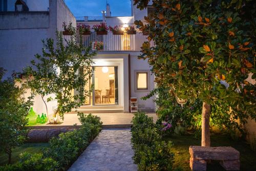 Uniconico Trullo & Rooms