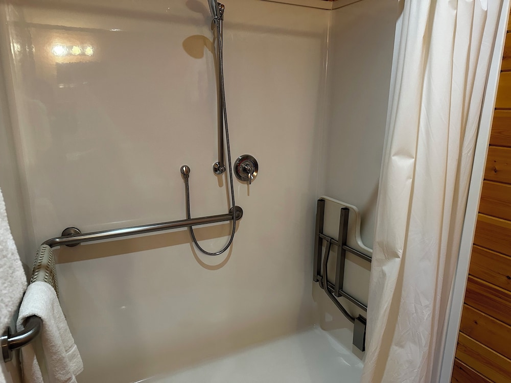 Westport Marina Cottages - photo 51