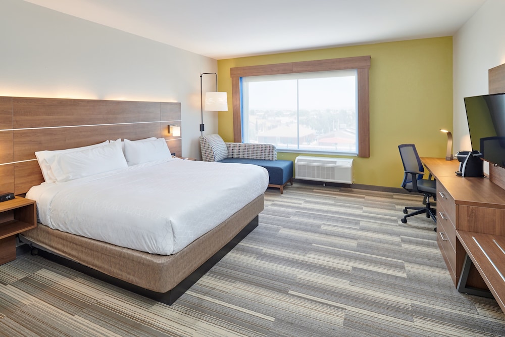 Holiday Inn Express El Paso Sunland Park Area - photo 3
