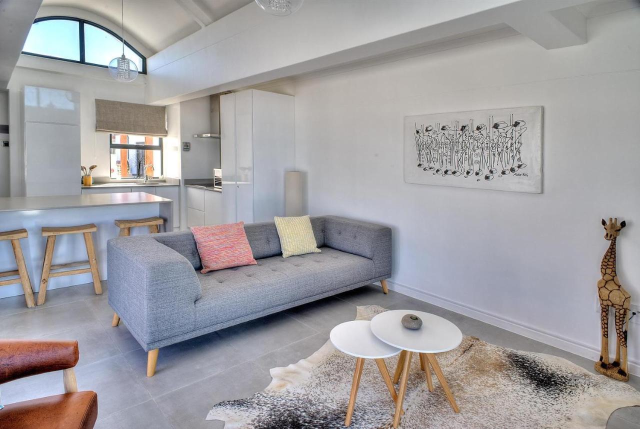 Azure 216 — 4-Star Luxury Hotel in Cape Town, South Africa