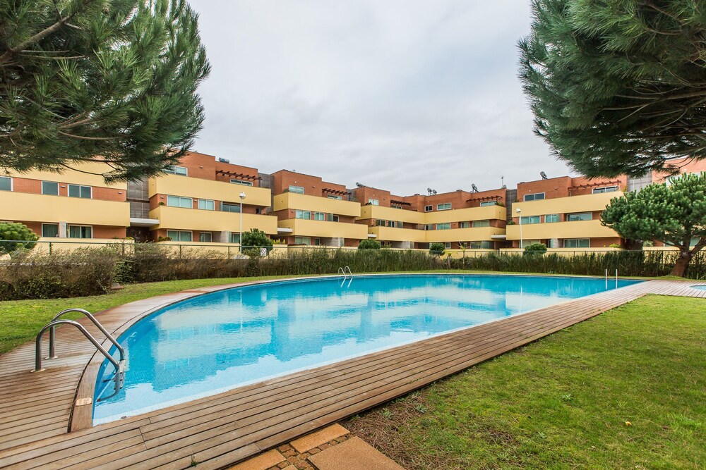 Furadouro Beach And Club Apartment — 4-Star Luxury Hotel in Ovar, Portugal